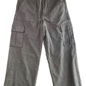 Banana Republic Heritage Gray Cargo Dress Pants. NWT sz10